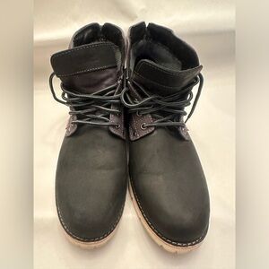 Levis Boots size 13